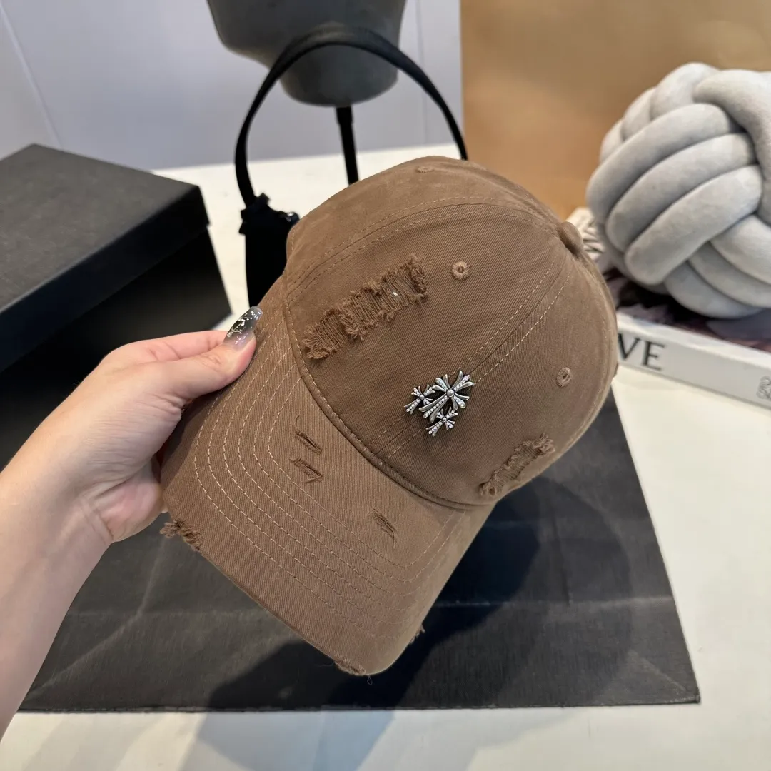 P50 Chrome Hearts 💓Early spring Korean style fashion retro distressed hole hat worn design versatile baseball cap peaked cap
